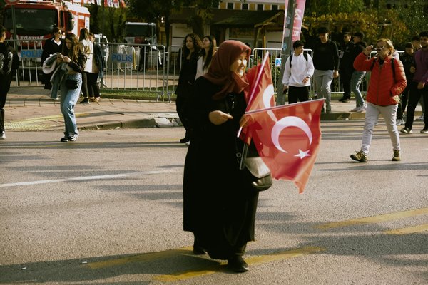 Maîtriser la Jonglerie : Guide Essentiel pour les Débutants Avides